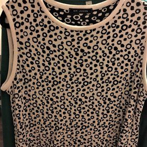 St. John White and Black Sleeveless Knit Top M-L